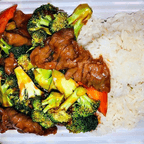 Best Beef w. Garlic Sauce (Combination Plates) in Millville, DE