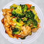 Best Chicken & Broccoli w. Garlic Sauce in Millville, DE